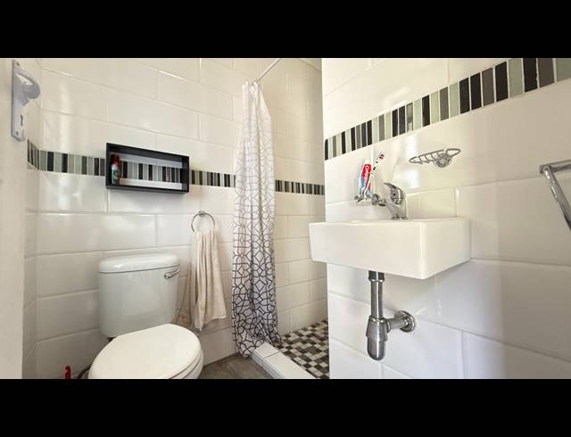 4 BEDROOM HOUSE FOR SALE IN BRACKENHURST